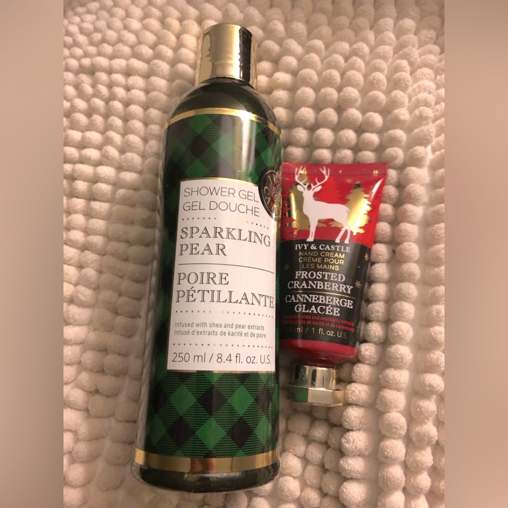 -Christmas Bath set-